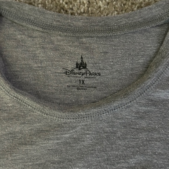 Disney parks shirt - Picture 5 of 5